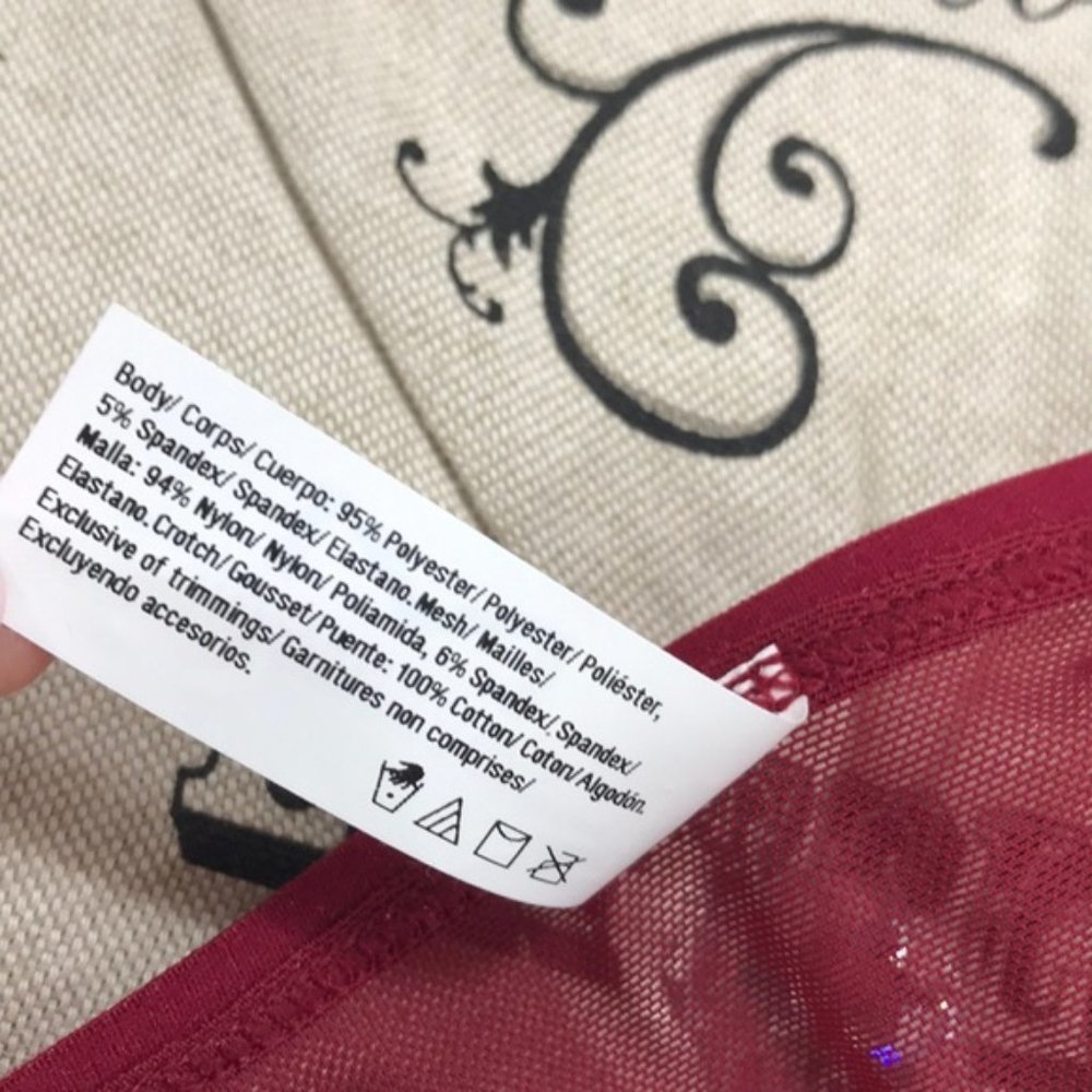 Maidenform Extra Sexy Velvet Thong MFB111 - Picture 6 of 8